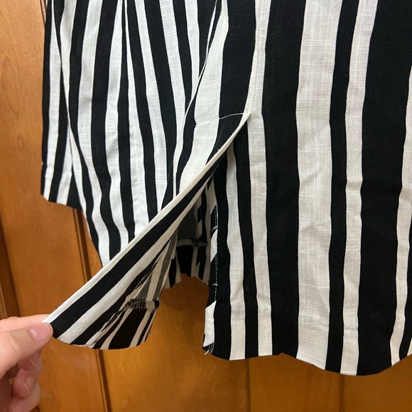 Willow Linen Blend Black and White Striped Long Line Blazer Size Large - Picture 7 of 10